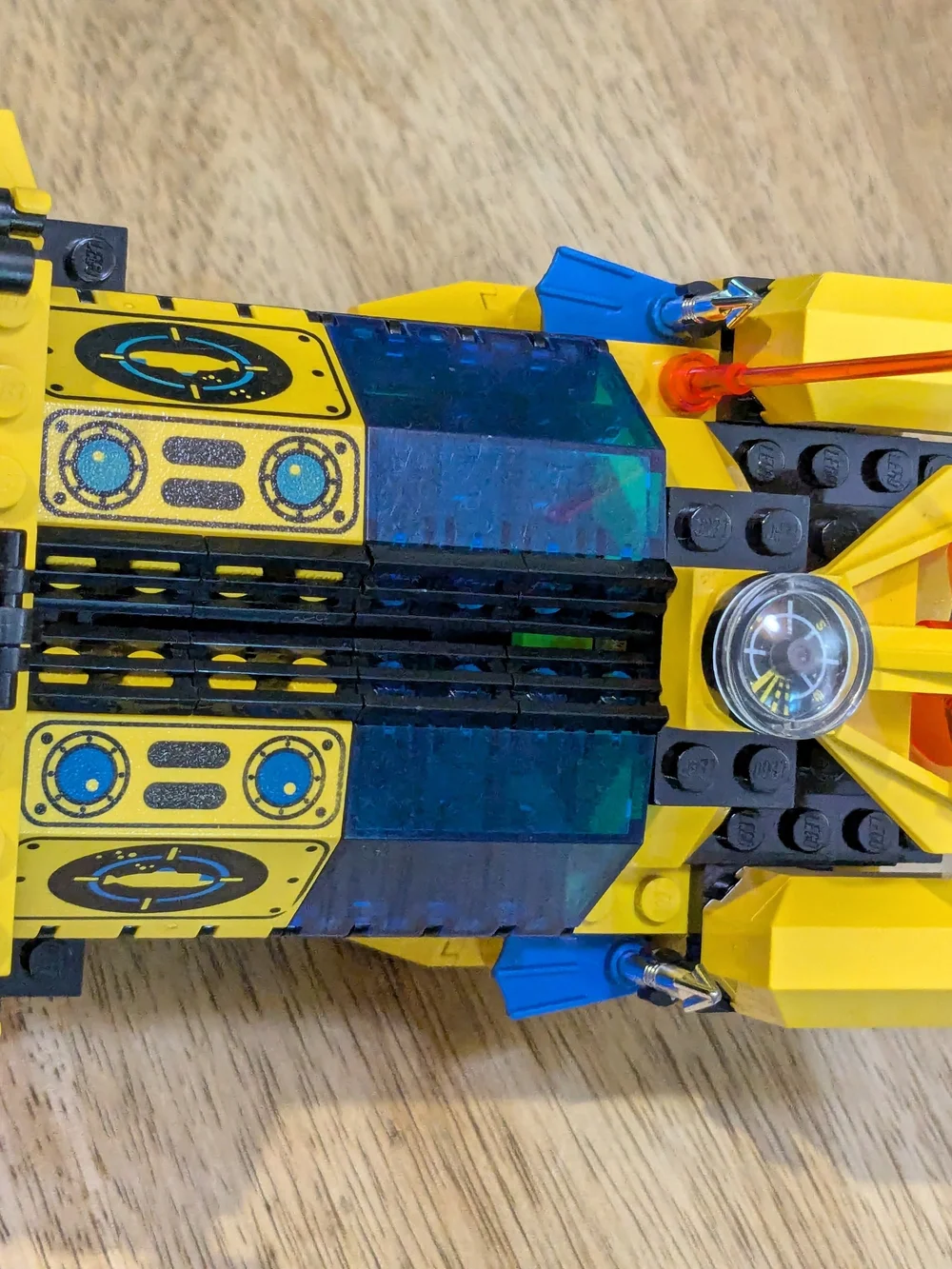 LEGO 6195-1 Neptune Discovery Lab Set - RARE Blue/ Yellow